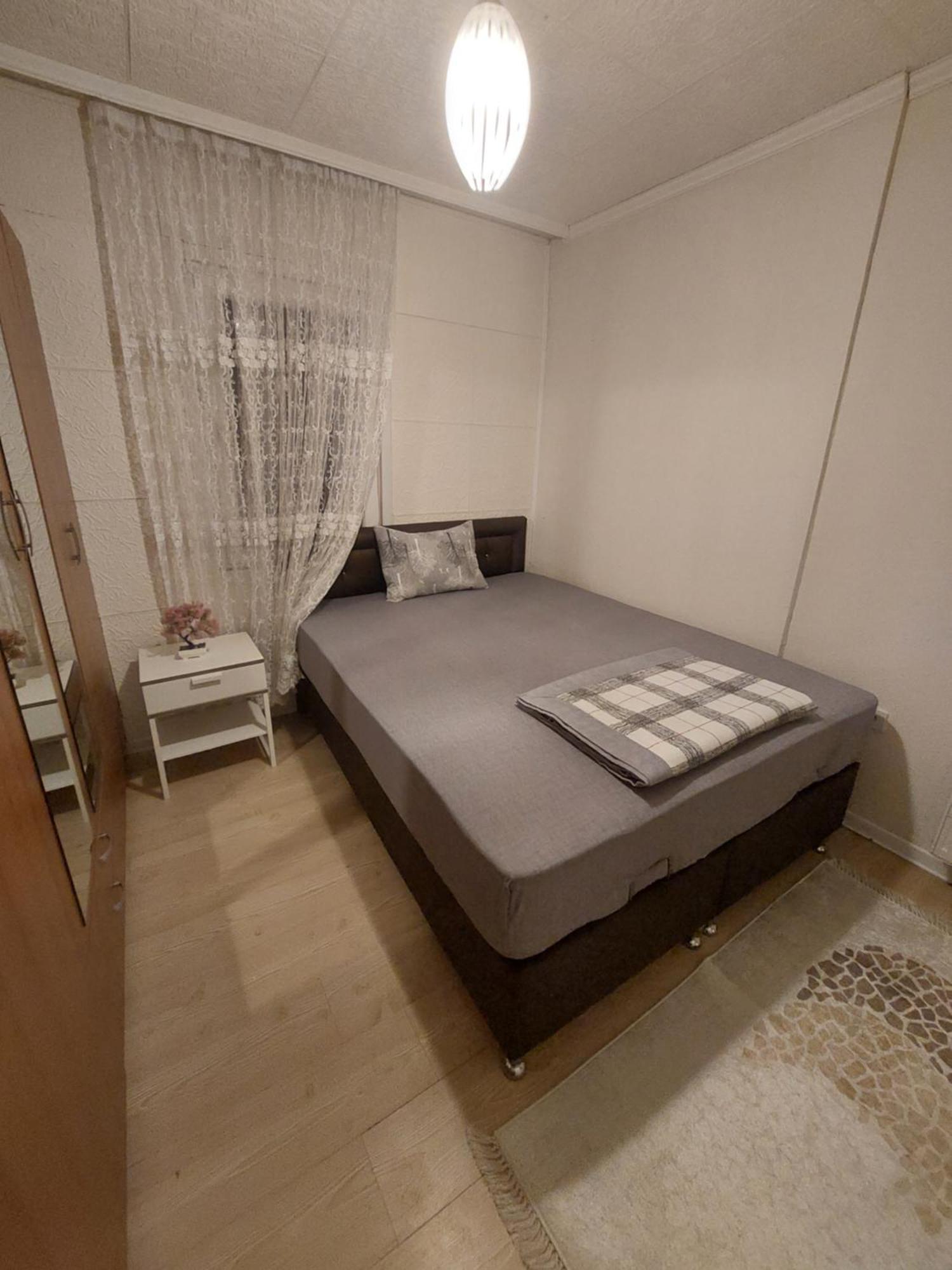 B.A.A Sabiha Goekcen Hostel อิสตันบูล ภายนอก รูปภาพ